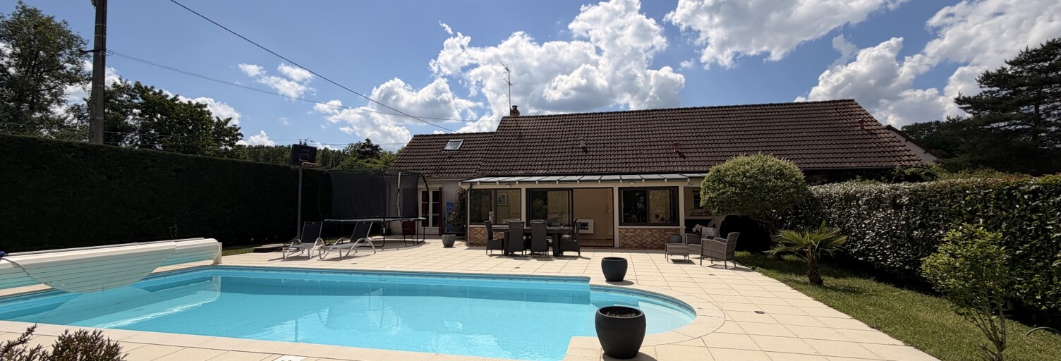 Maison 5 Pièces 156 m² à vendre à Vignoux-sur-Barangeon (18500)