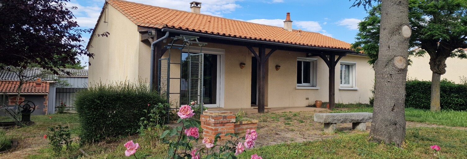 Maison 5 Pièces 103 m² à vendre à Saint-Varent (79330)
