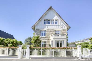 Maison 8 pièces 1050000 €