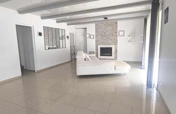 Vente Maison/villa 5 pièces — photo 4