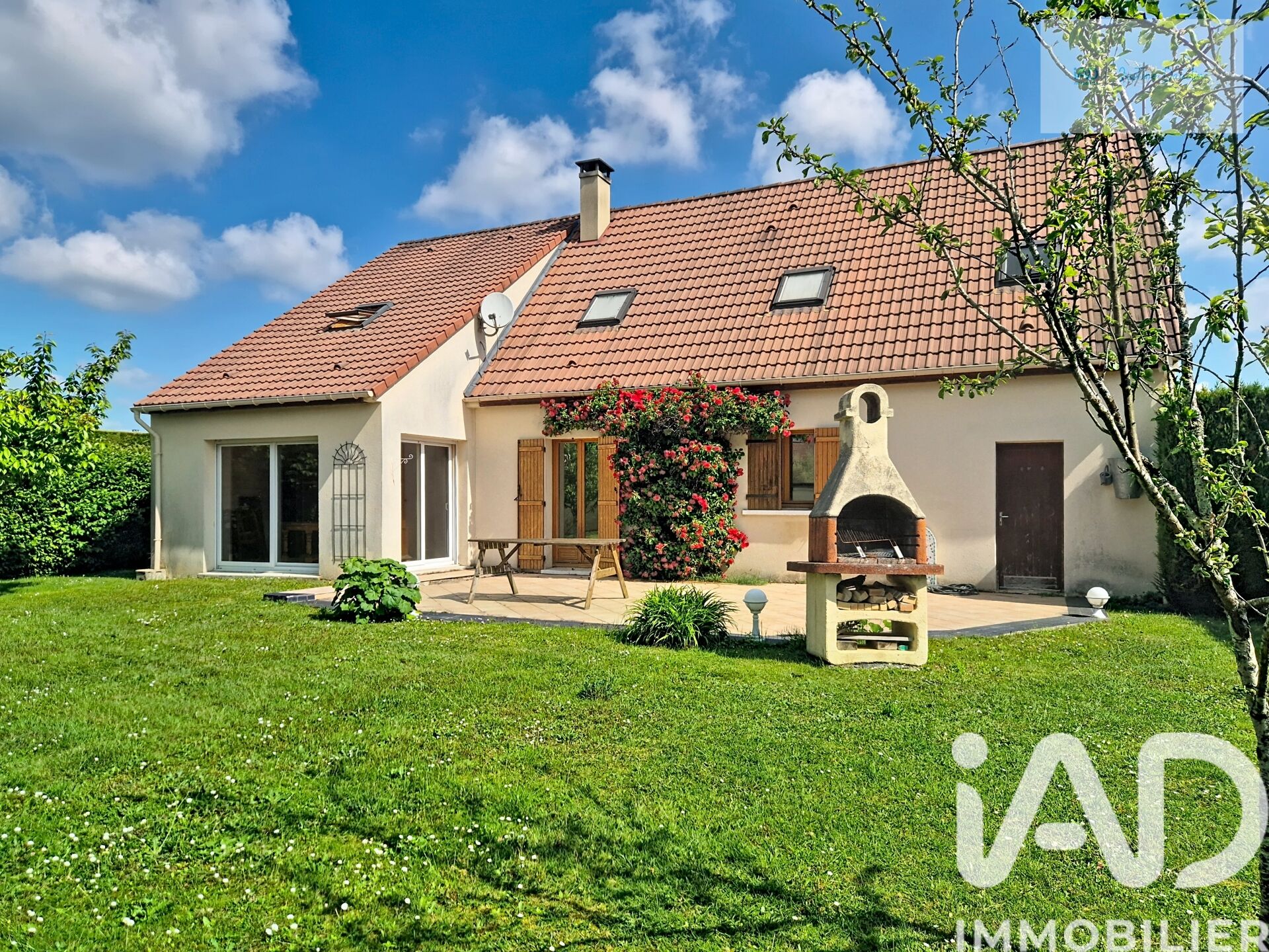Vente Maison/villa 8 pièces - Photo 2
