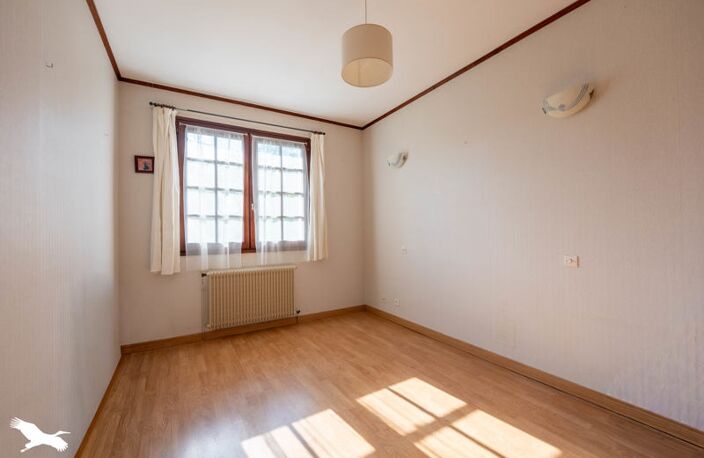 Vente maison 6 pièces 96 m² Mehun-sur-Yèvre (18500) — photo 5
