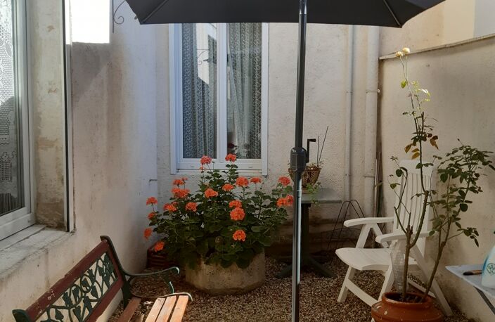 Vente Maison de ville 6 pièces — photo 2