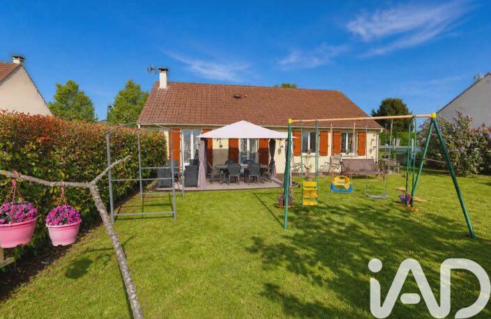 Vente Maison/villa 5 pièces — photo 2