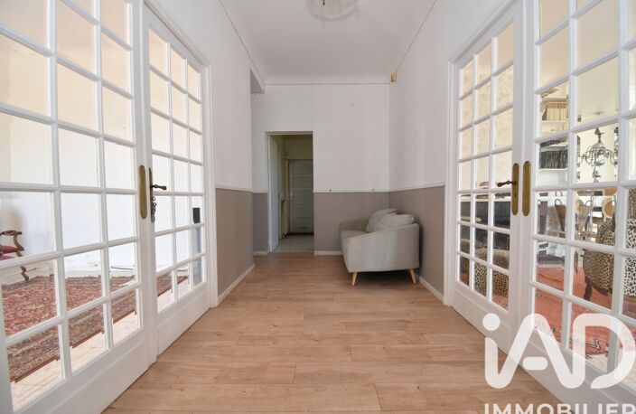 Vente Maison/villa 8 pièces — photo 2
