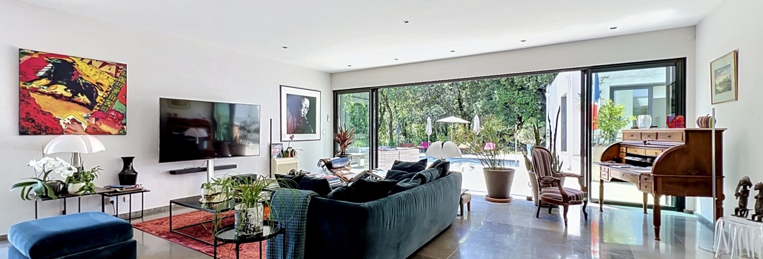 Maison 5 Pièces 224 m² à vendre à Montélimar (26200)