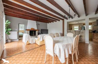 Maison en pierre de 6 pièces principales — photo du bien