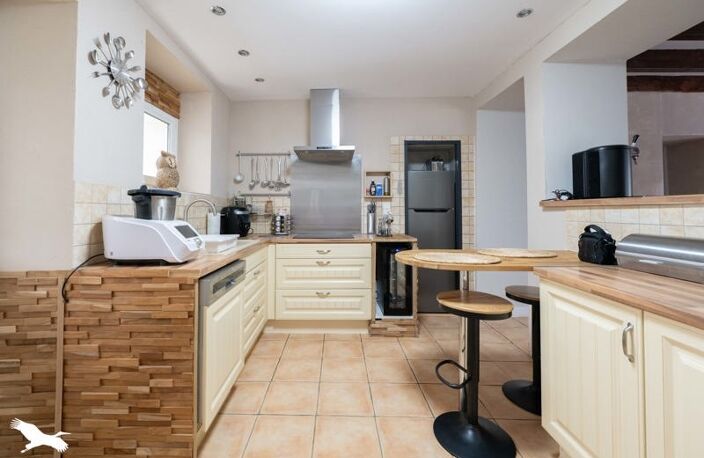 Maison en pierre de 6 pièces principales — photo 3