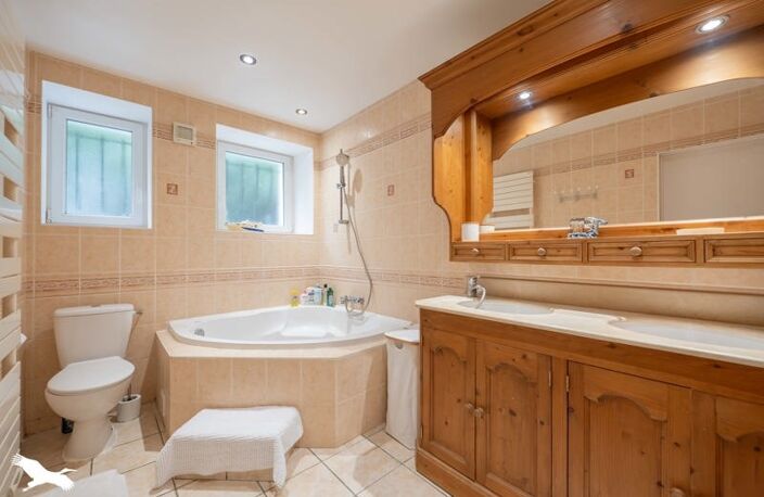 Maison en pierre de 6 pièces principales — photo 5