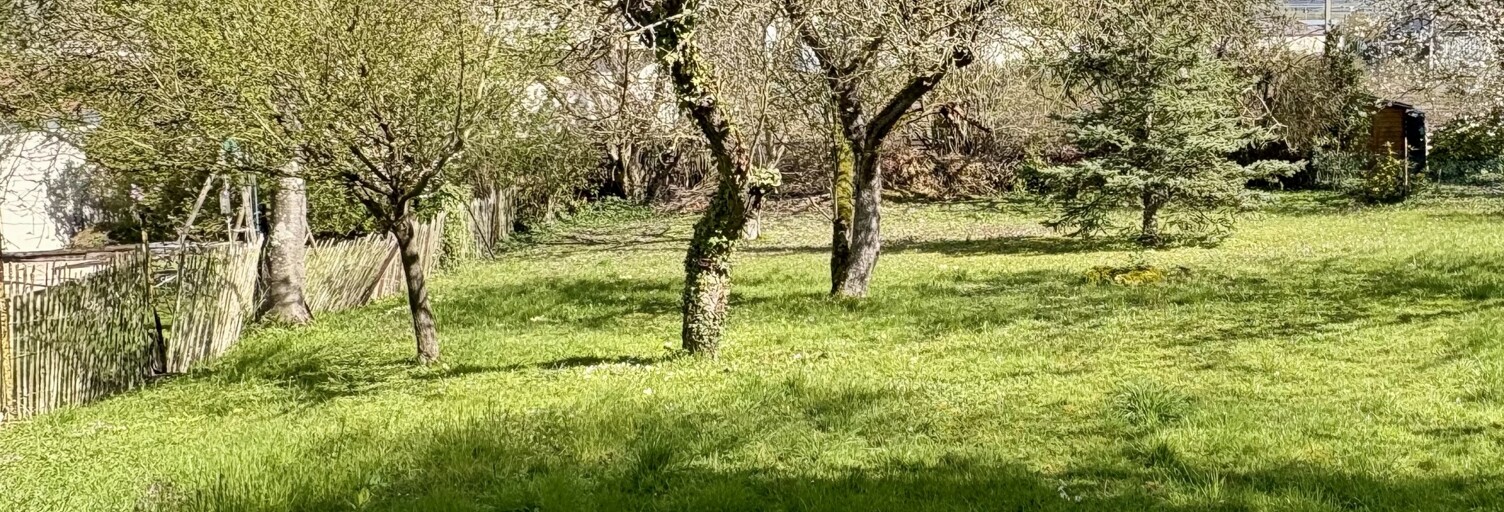 Terrain  856 m² à vendre à Mardeuil (51530)