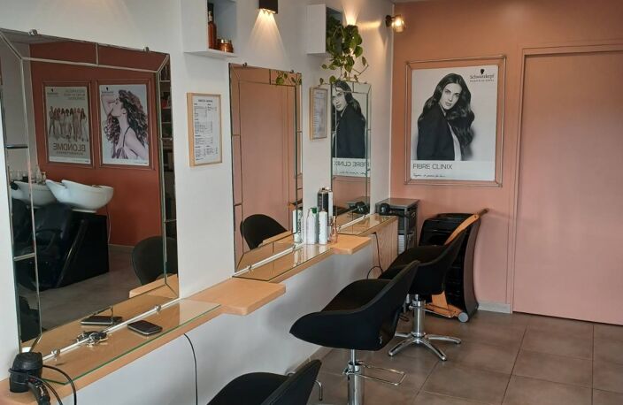 Vente Esthétique, Coiffure 35 m&sup2; — photo 2