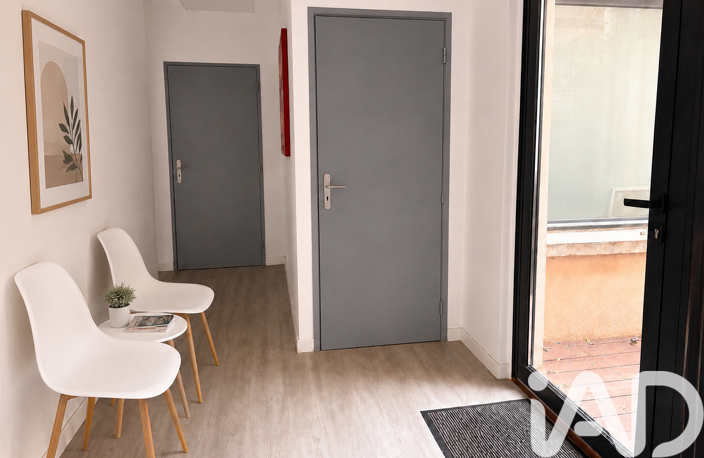 Vente Boutique/Local commercial 175 m&sup2; — photo 2