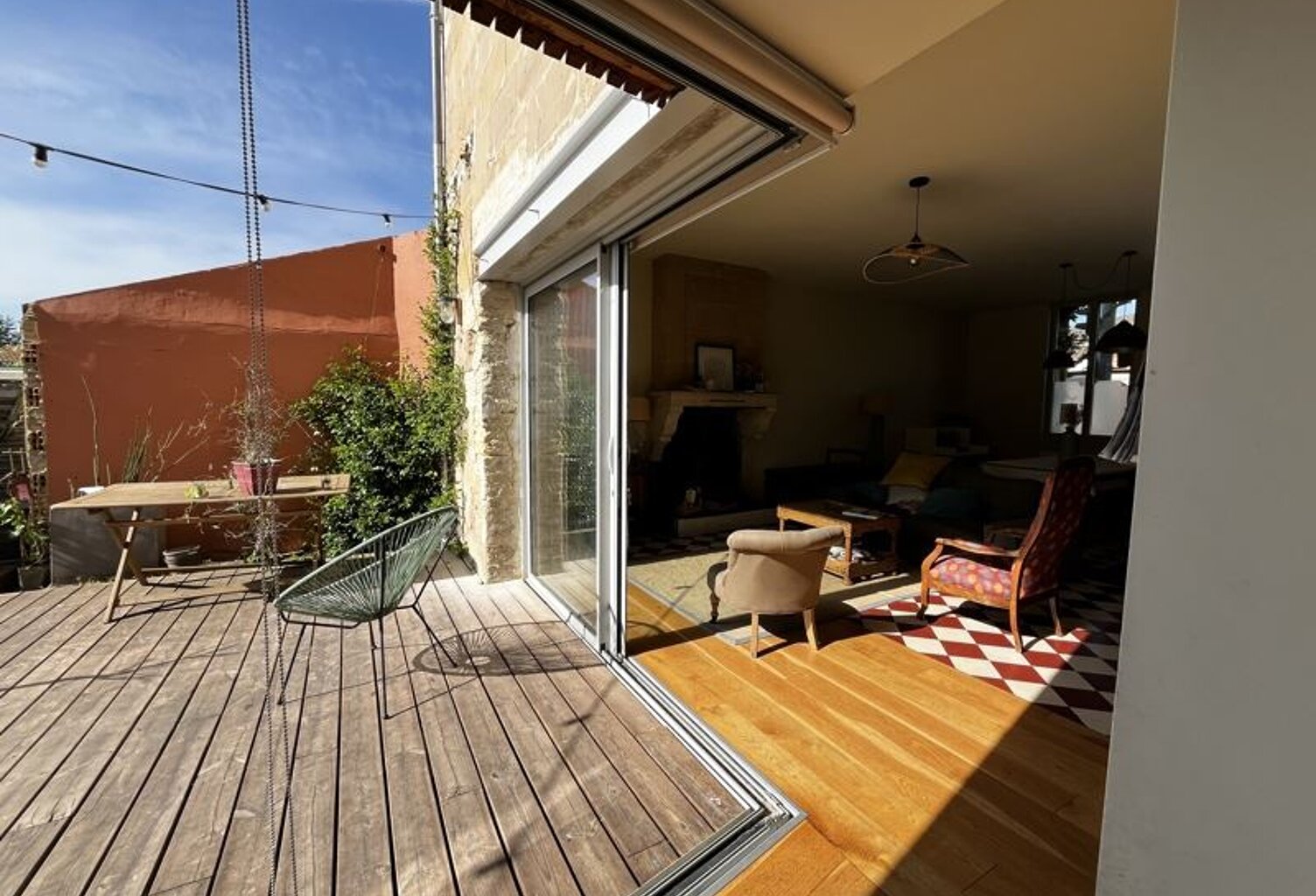 Maison en pierre de 6 pièces principales — photo 1