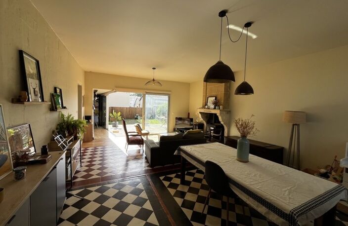 Maison en pierre de 6 pièces principales — photo 3