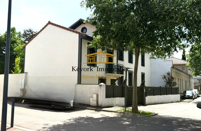 Maison rénovée composée de 3 logements, cour, jardin, cave am — photo 3