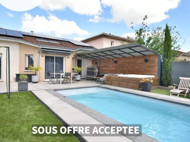 Maison À Vendre — photo du bien
