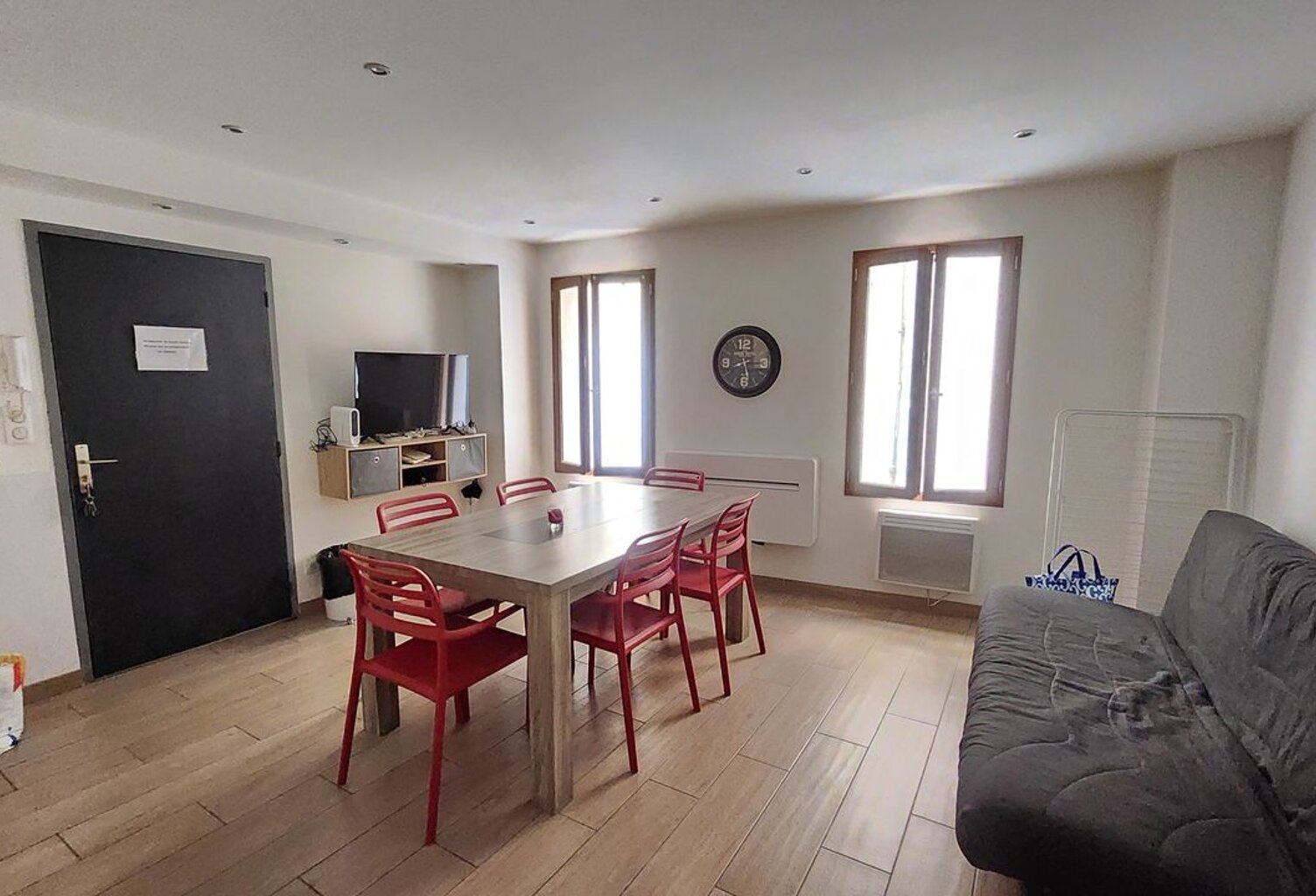 APPARTEMENT T3 avec petit exterieur — photo 1