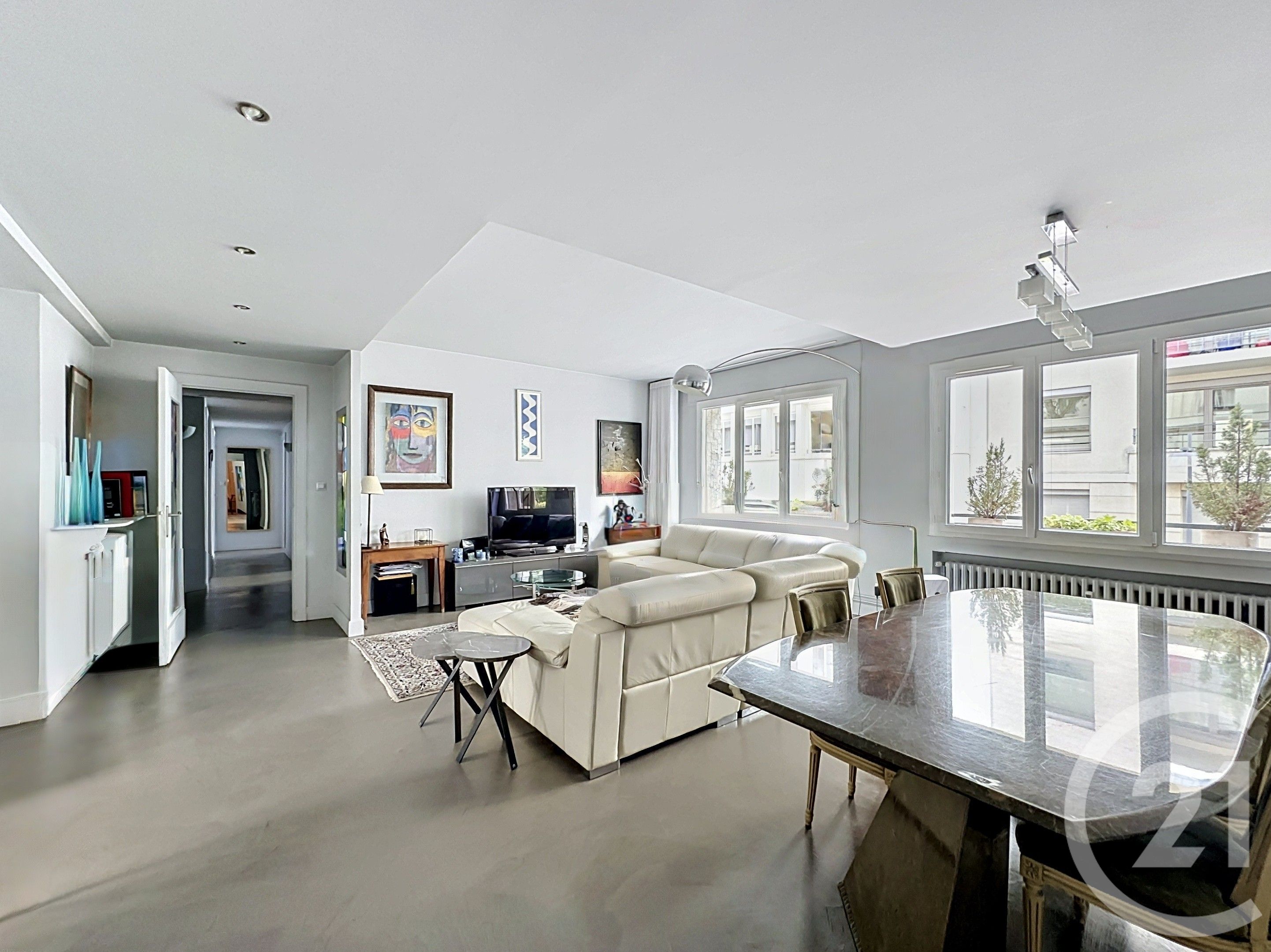 Appartement L T5