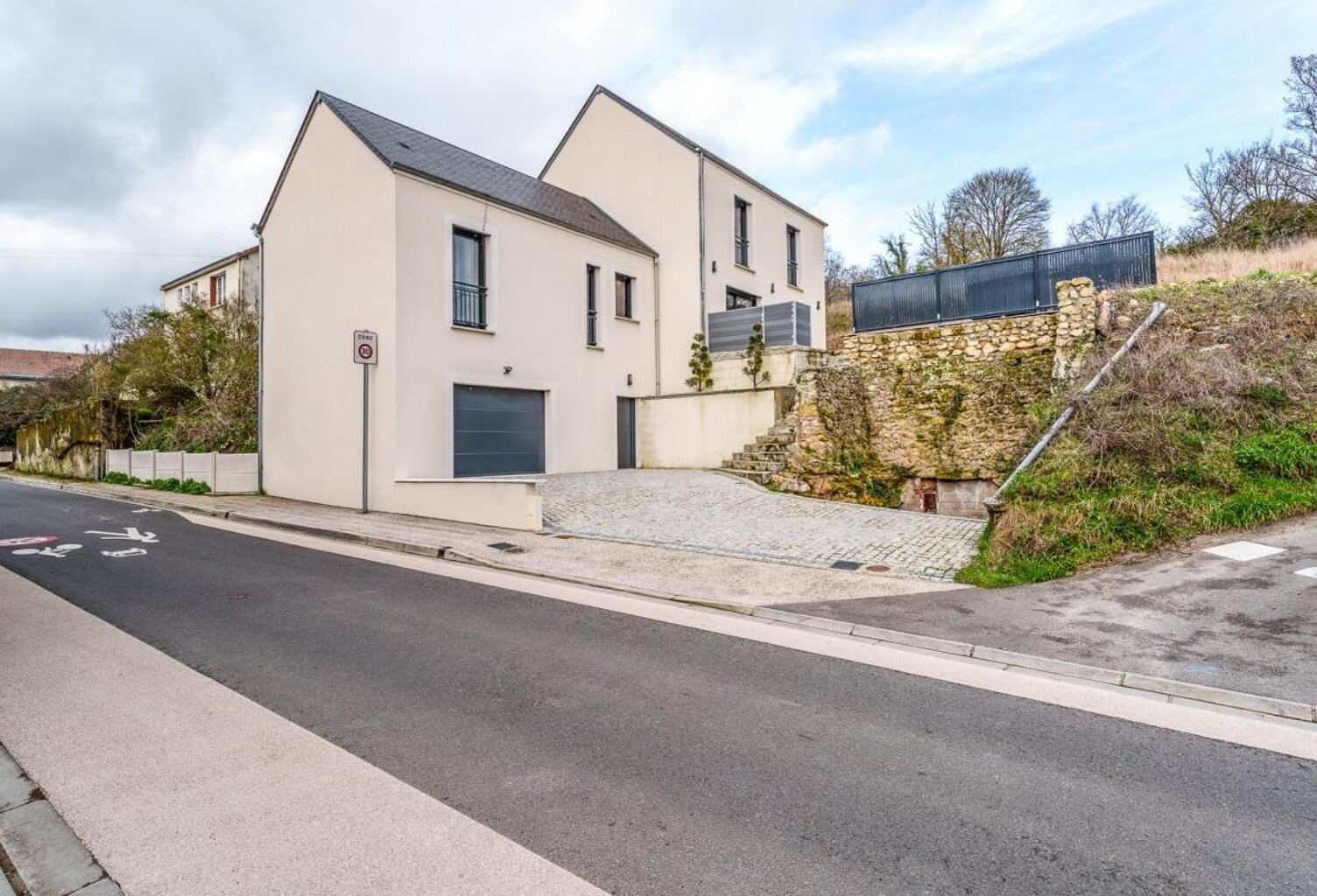 Maison à vendre 6 pièces MONTLOUIS SUR LOIRE (37) — photo 1