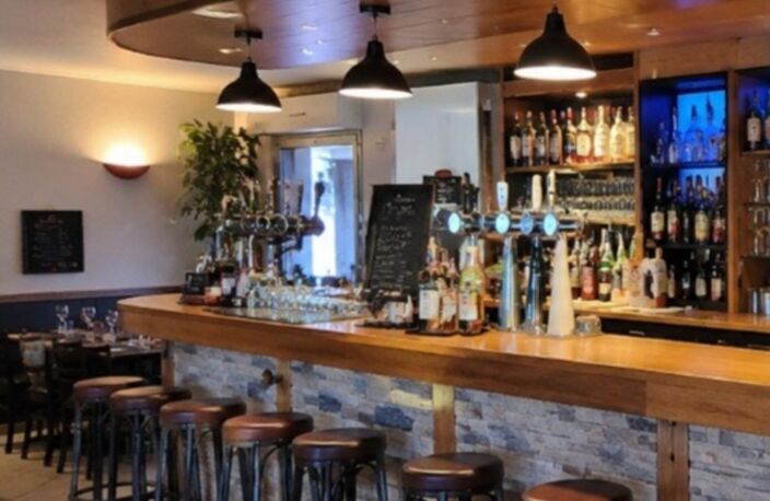 Fonds de commerce à vendre – Restaurant ouvrier / Bar avec Licence IV – Secteur HERBIGNAC (44) — photo 2