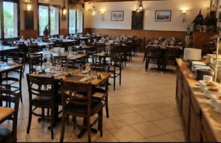 Fonds de commerce à vendre – Restaurant ouvrier / Bar avec Licence IV – Secteur HERBIGNAC (44) — photo 3