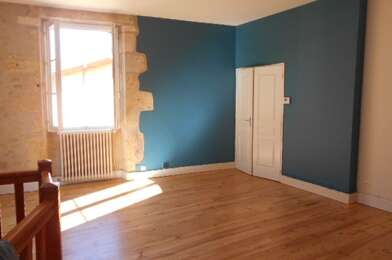 Appartement 4 pièces 810 €
