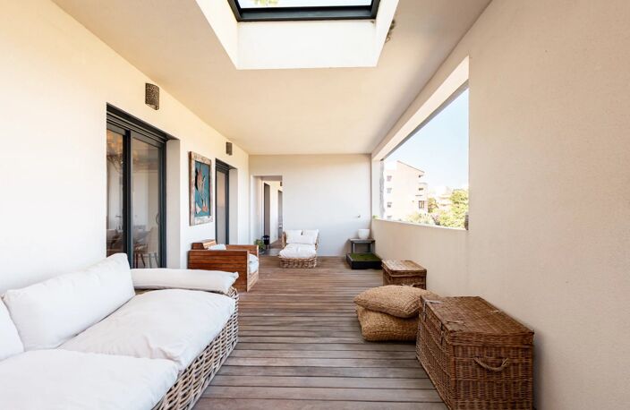 PORTO-VECCHIO - EXCEPTIONAL DUPLEX 550 SQM – SWIMMING POOL / DUP — photo 3