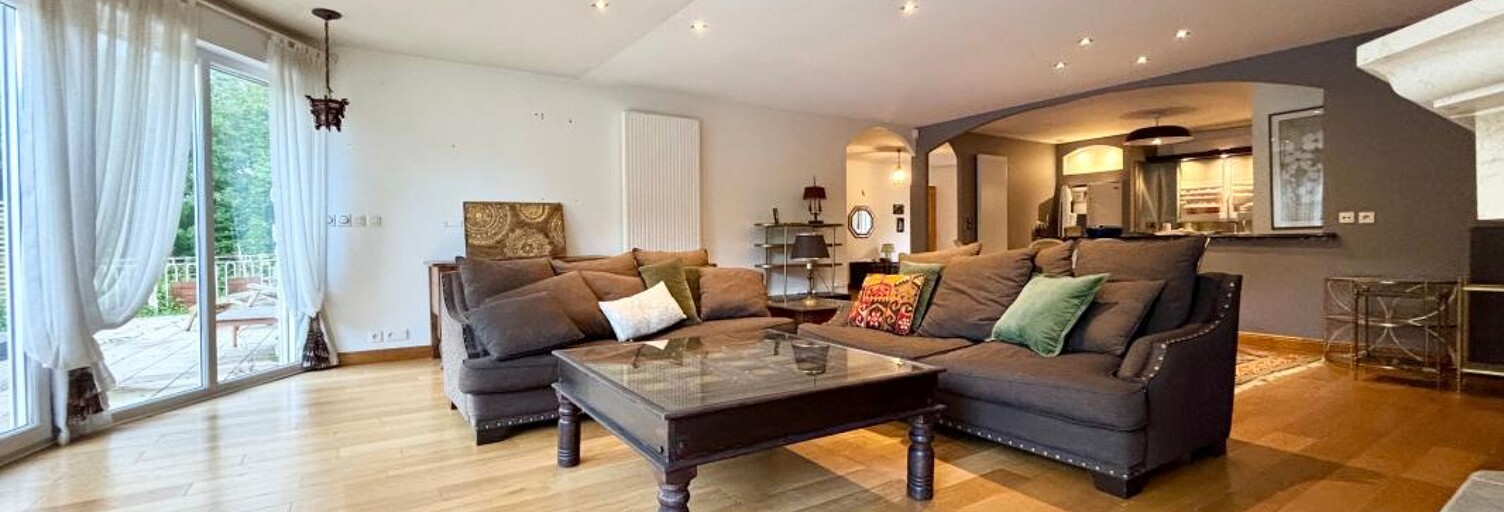 Maison 6 Pièces 205 m² à vendre à Crugny (51170)