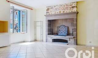 Appartement 3 Pièces 58 m² à louer à Ruynes-en-Margeride (15320)