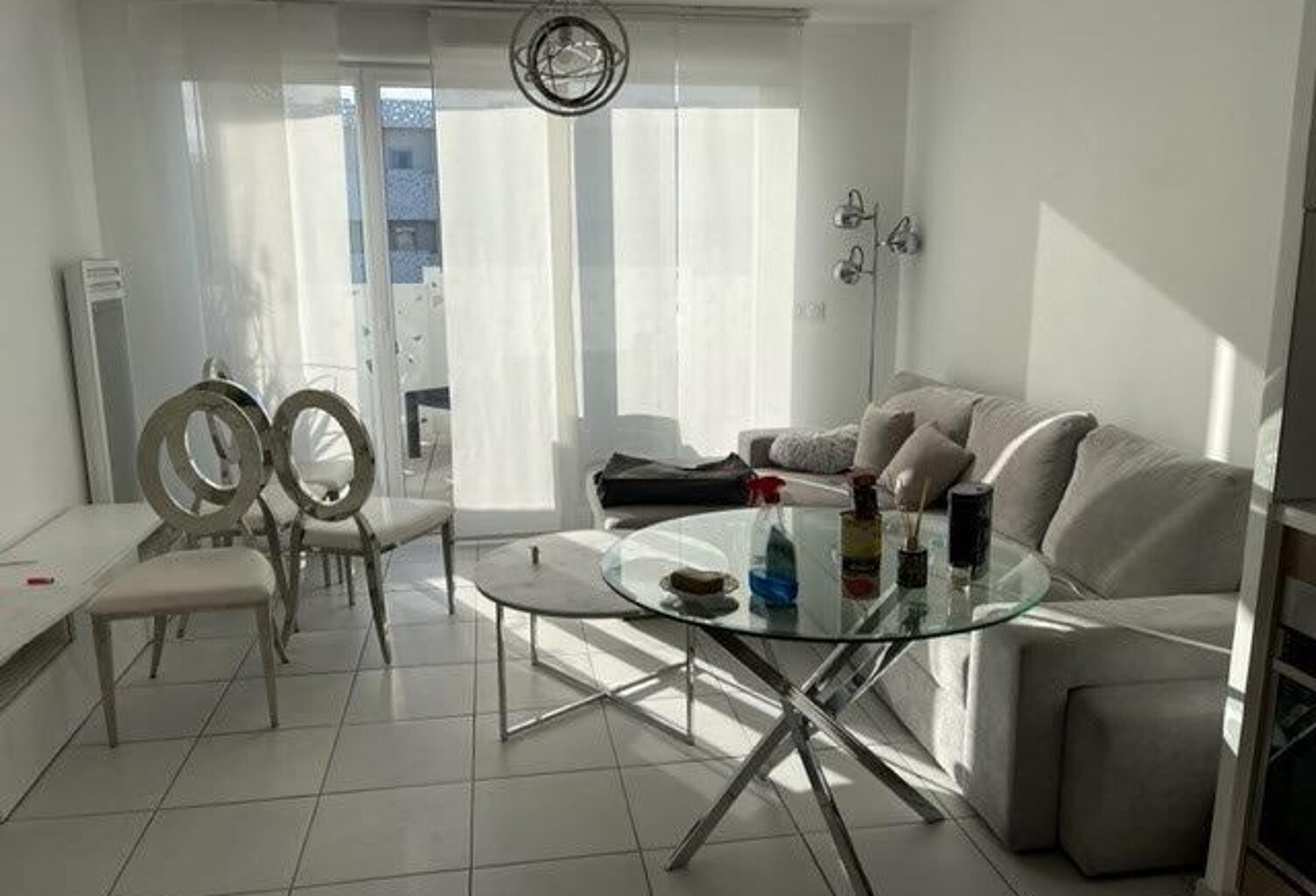 Appartement À Vendre Type 2 + Terrasse + 2 parkings — photo 1