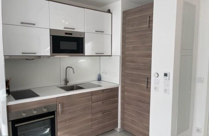 Appartement À Vendre Type 2 + Terrasse + 2 parkings — photo 3