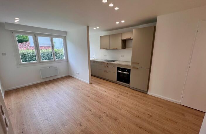 Appartement À Vendre — photo 2