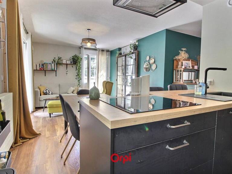 Appartement À Vendre — photo 1
