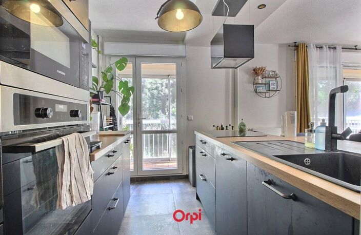 Appartement À Vendre — photo 3