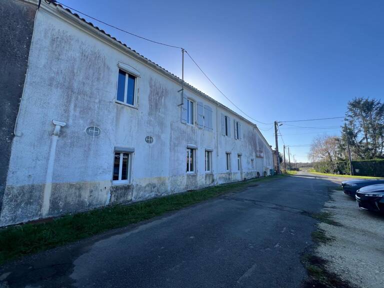 Longère À Vendre sur Cozes — photo 1