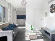 2P VUE MER DERNIER ETAGE RESIDENCE RECENTE — photo 4