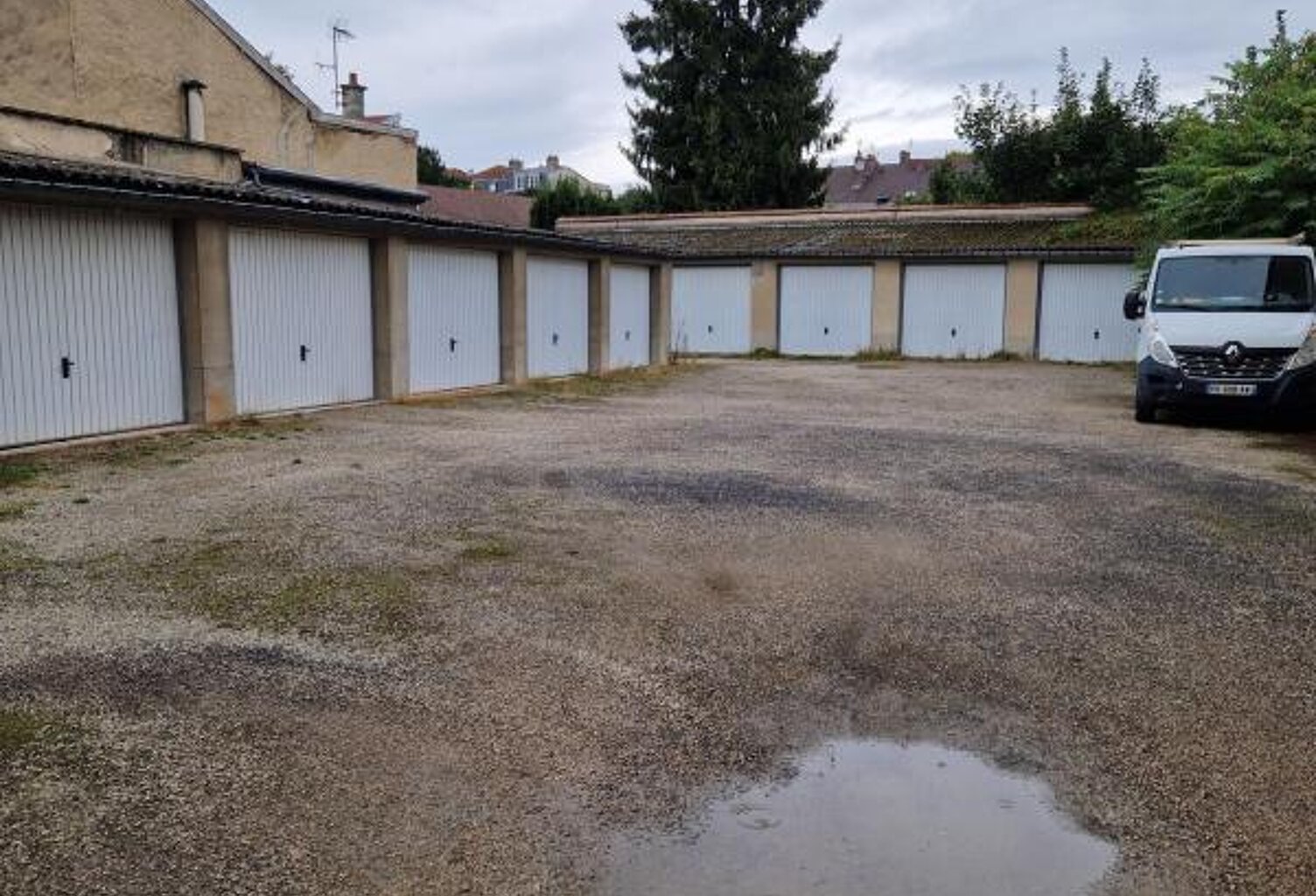 Parking À Louer — photo 1