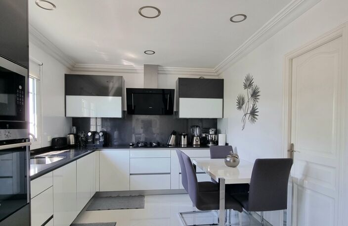 Maison individuelle à vendre 5 pièces GAGNY Terrain 359 m2 proche RER E (93) — photo 4