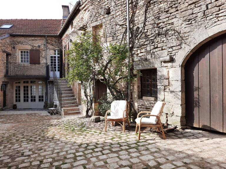 Propriété à vendre 10 pièces, Flavigny-sur-Ozerain (21) — photo 1