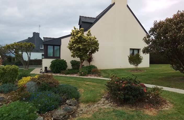 Maison à usage d'habitation exposée sud: 106 m2 à la campagne avec jardin, prairie et dépendances à 1h des plages de Concarneau — photo 2