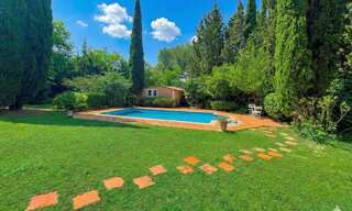 Maison 5 Pièces 150 m² à vendre à Aix-en-Provence (13090)