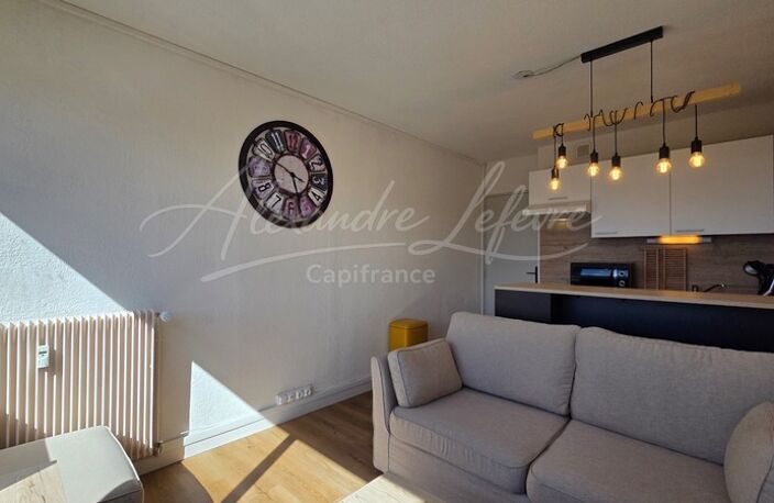 T3 avec vue exceptionnelle sur les montagnes et le golf — photo 3