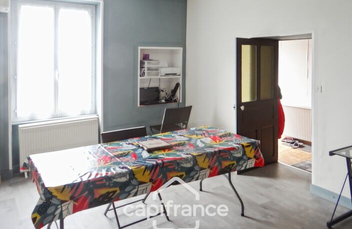 À vendre, maison d’habitation située dans une zone résidentielle — photo 3