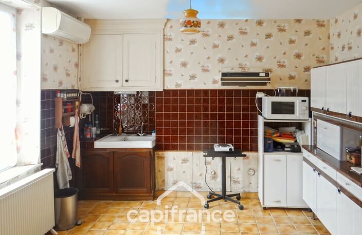 À vendre, maison d’habitation située dans une zone résidentielle — photo 5