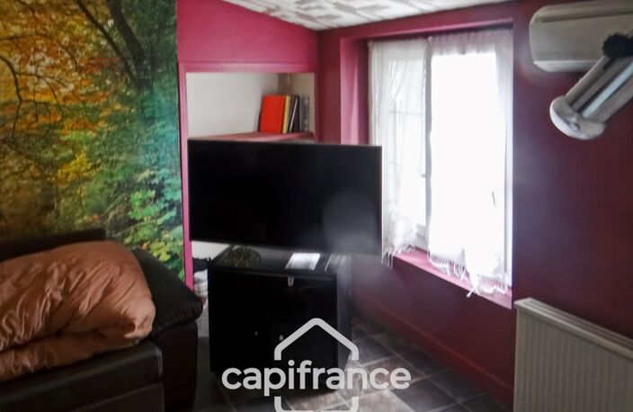 À vendre, maison d’habitation située dans une zone résidentielle avec terrain constructible de 1229 m2 — photo 4