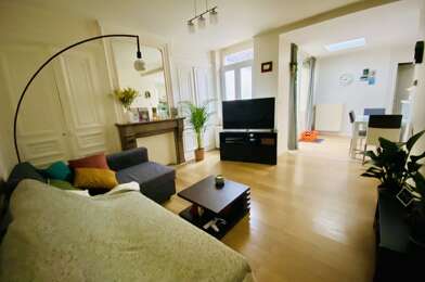 Appartement 2 pièces 829 €