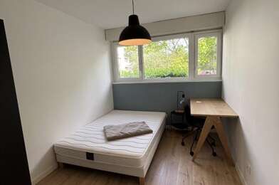 Appartement 1 pièces 560 €