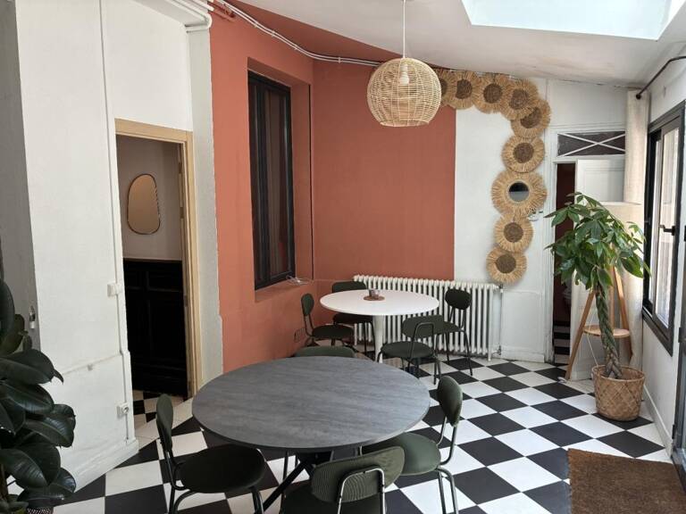 Coliving jeunes actifs à Bordeaux (quartier Saint-Genès) — photo 1