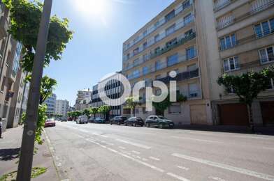 Appartement 4 pièces 145500 €