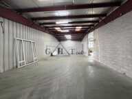 ENTREPOT 2000 M² SUR 6000 M² DE TERRAIN A VENDRE A FAREMOUTIERS — photo 3